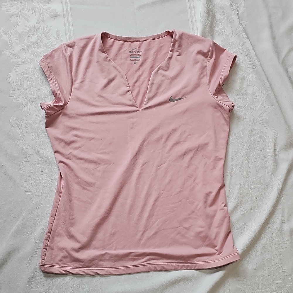 Nike Women's Light Pink Short Sleeve Tee